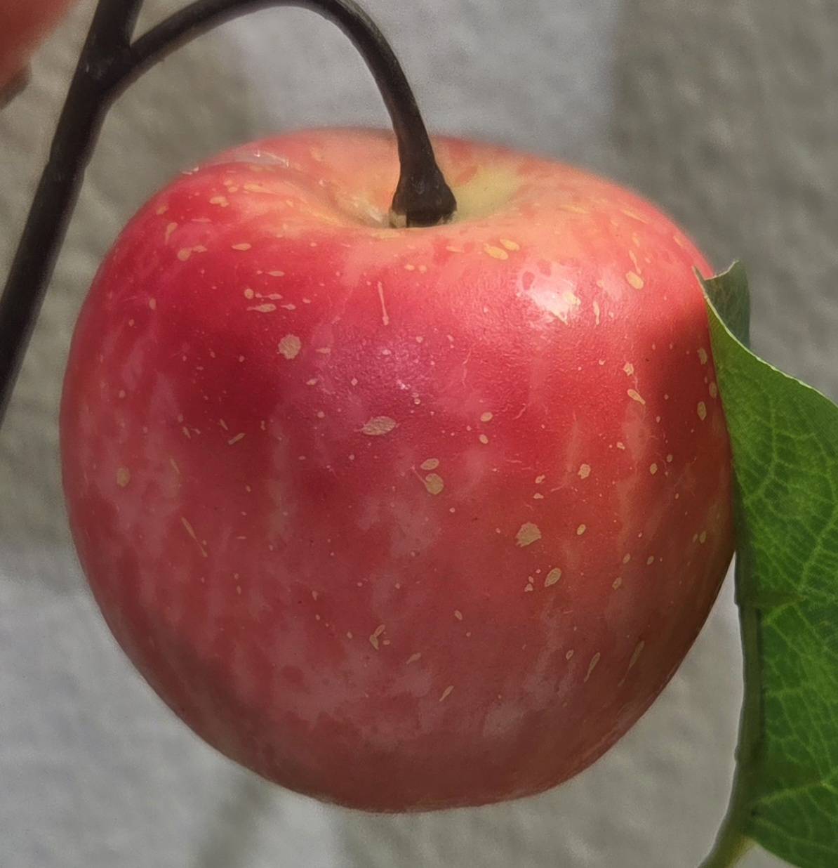 Premium 28" Artificial Pink Apple Branch – Lifelike Faux Fruit Stem for Home Decor