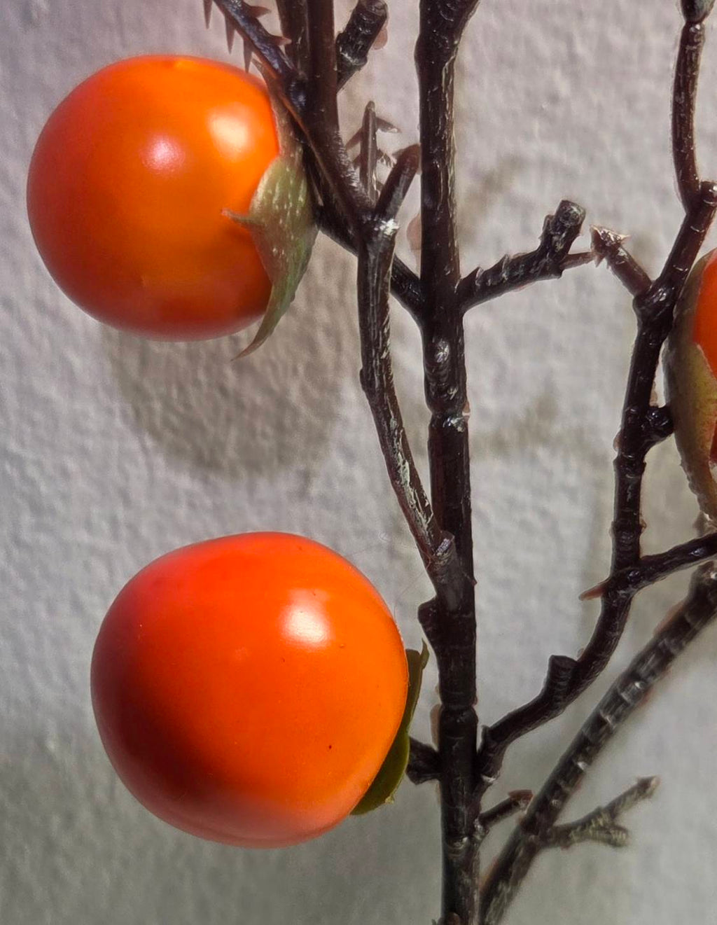 Premium Faux Orange Berry Branch – Lifelike 35" Bare-Twig Berry Stem for Fall & Home Decor