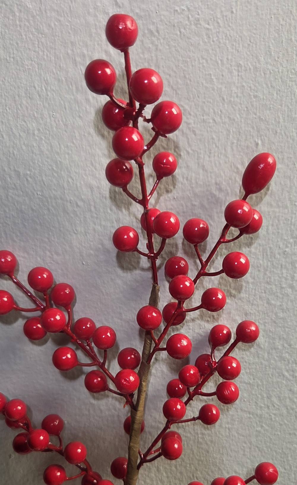 Faux Red Winterberry Stem – Lifelike 34" Holiday Berry Branch for Christmas Decor