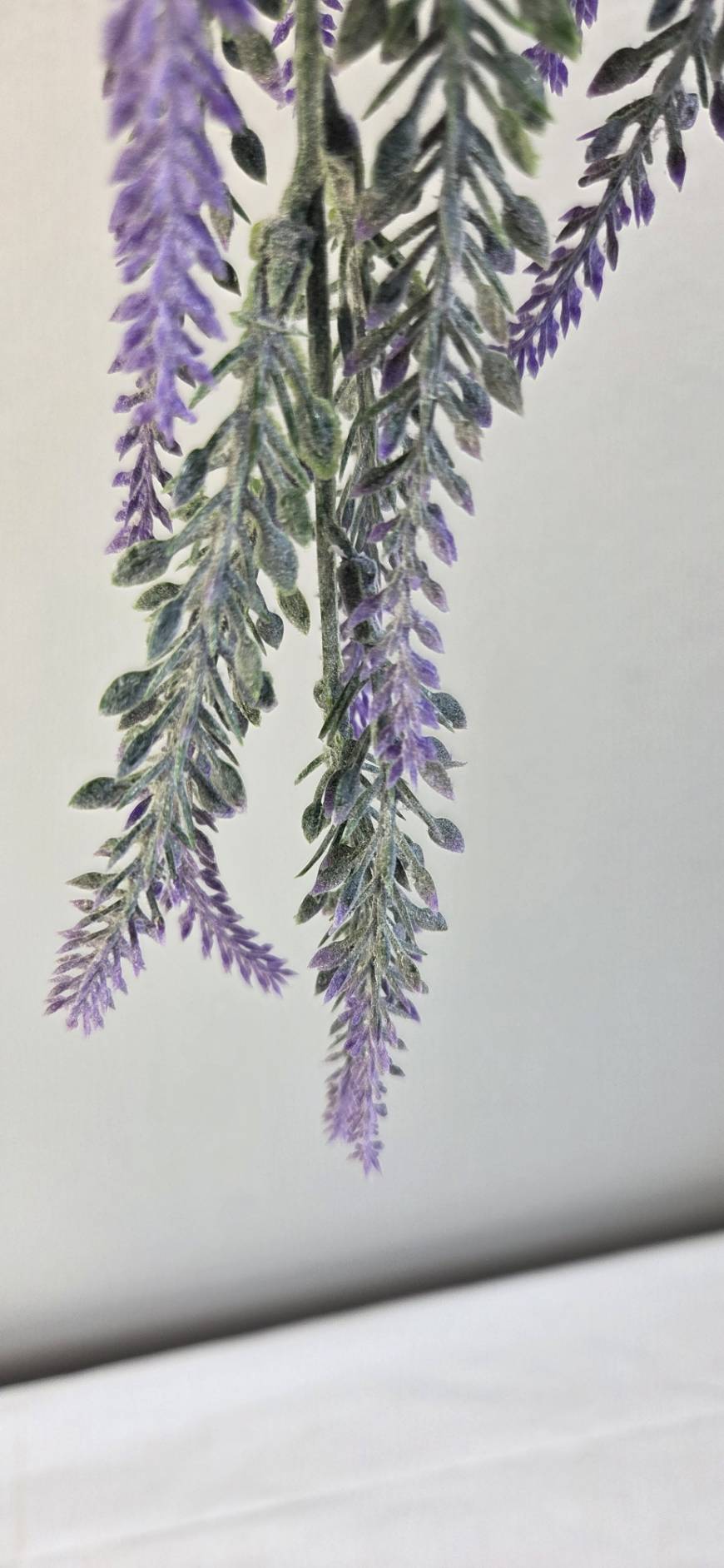 Faux Lavender Gray Trailing Greenery Bunch FT08-C - close-up lavender bloom detail