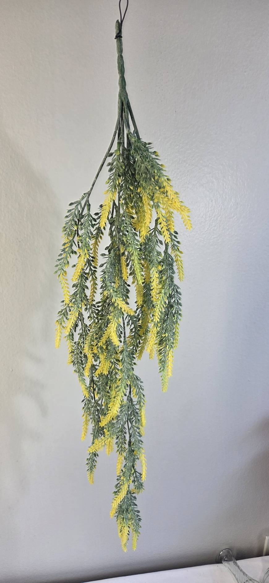 Faux Yellow Green Trailing Greenery Bunch FT08-D - lifestyle hanging in coffee shop